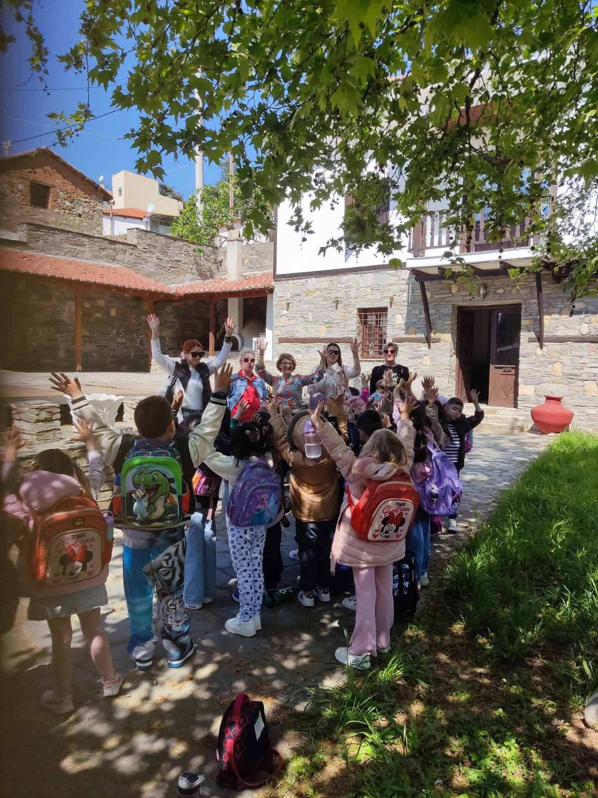 Visit of the Iasmos Kindergarten to the Museum