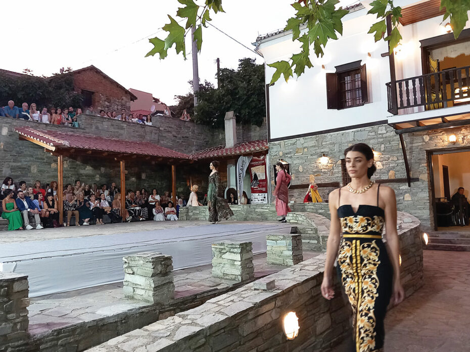Fashion Show Couture Grecque at museum's plateau